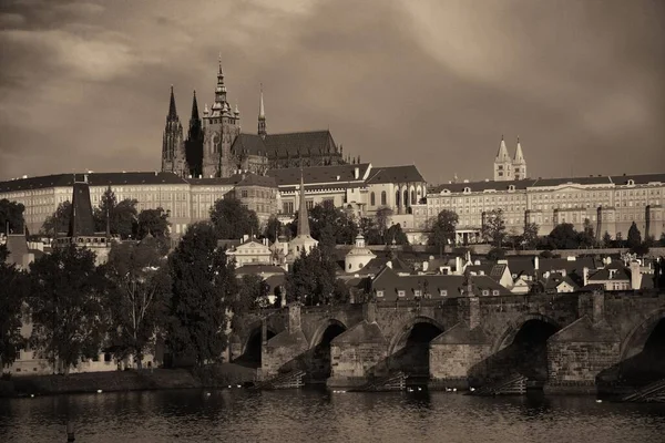 Prague Skyline Pont Sur Rivière République Tchèque — Photo