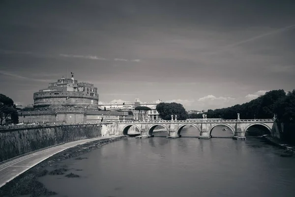 Castel Sant Angelo Olaszországban Róma Híd Tiberis Folyó Felett — Stock Fotó