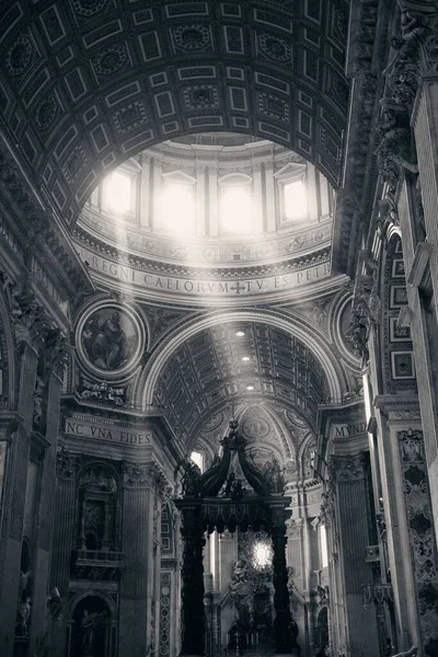 Peter Basilica Interior Light Beam Vatican City — Stock Photo, Image