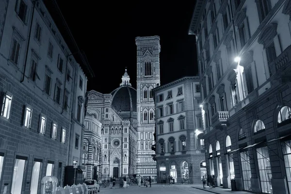 Duomo Santa Maria Del Fiore Floransa Talya Sokak Manzaralı Gece — Stok fotoğraf