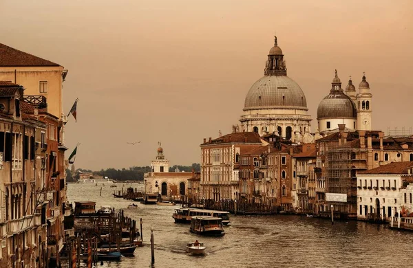 Chiesa Santa Maria Della Salute Canal Grande Vista All Alba — Foto Stock