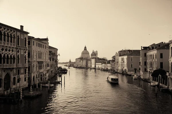 Iglesia Santa Maria Della Salute Vista Gran Canal Monocromo Con — Foto de Stock