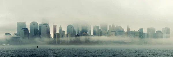 New York City Downtown Business District Panorama Foggy Day — Stock Photo, Image