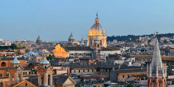 Római Tetőtéri Kilátás Égre Ókori Építészet Olaszországban Éjszaka — Stock Fotó