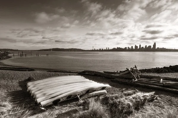 Canoa Horizonte Seattle Beira Mar — Fotografia de Stock