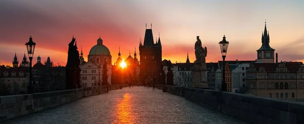 Prag Skyline Med Historiska Byggnader Vid Soluppgången Tjeckien — Stockfoto