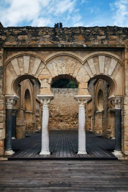 İspanya, Cordoba yakınlarındaki Medina Azahara 'nın tarihi harabesi