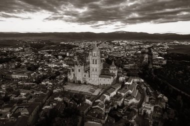 İspanya 'daki Segovia Katedrali hava manzarası.