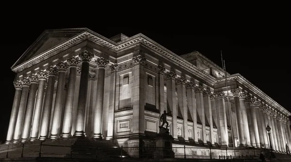Всемирный Музей Ливерпуля Ночью Историческими Зданиями Англии Великобритании — стоковое фото