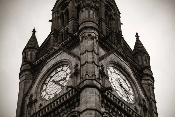 Manchester Belediye Binası Saat Kulesi Ngiltere Yakın Çekim Görüntüsü — Stok fotoğraf