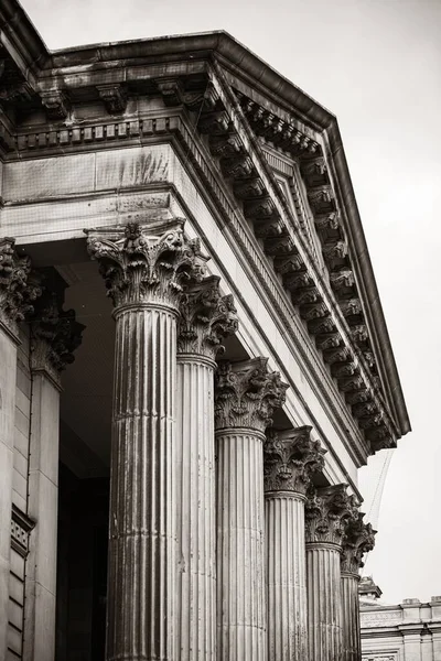 リバプール ウォーカー アート ギャラリー イギリスの歴史的建造物 — ストック写真