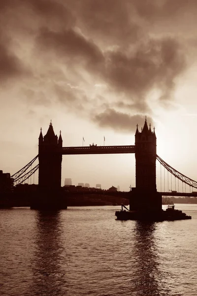 Silhouette Tower Bridge Sul Tamigi Londra — Foto Stock