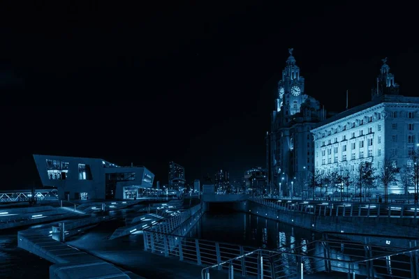 Liverpool Arquitectura Histórica Con Paisaje Urbano Noche Centro Ciudad Inglaterra —  Fotos de Stock