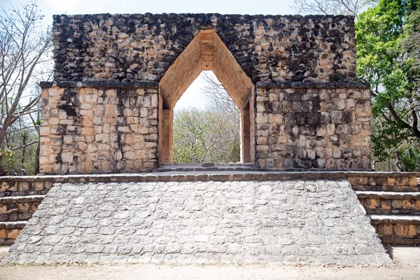 Ek Balam'da Enterance Arch