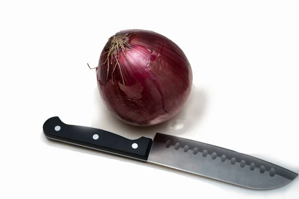 タマネギとナイフ — ストック写真