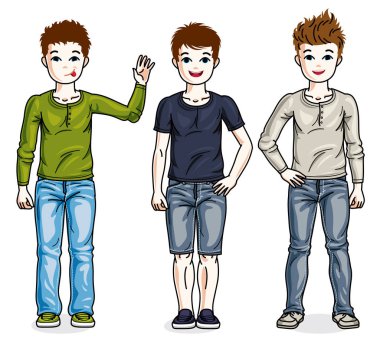 Çocuk genç genç erkek grubu ayakta farklı rahat kıyafetler giyiyor. Vektör çeşitlilik çocuklar illüstrasyonlar set.