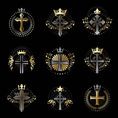 Christian Cross amblemleri yerleştirildi. Arms dekoratif logoları Heraldic Coat izole edilmiş vektör çizimleri koleksiyonu.