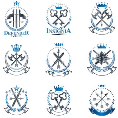 Vintage Silah Amblemleri ayarlandı. Vintage vektör tasarım elemanları koleksiyonu. Retro biçim etiketi, heraldry.