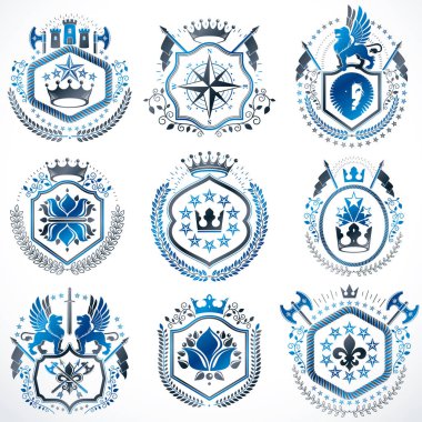 Ortaçağ kaleleri, cephanelik, vahşi hayvanlar, imparatorluk tacları gibi tasarım elementleriyle yaratılmış vektör retro vintage işaretler. Arma koleksiyonu..