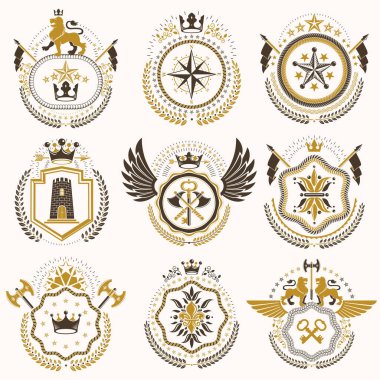 Beyaz üzerine izole edilmiş ve klasik tasarım elementleri, kral tacı, beşgen yıldızlar, cephanelik, vahşi hayvanlar kullanılarak yaratılmış vektör hanedan arması arması..