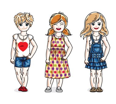 Farklı sevimli küçük kız ayakta rahat elbiseler giymiş güzel çocuklar illüstrasyonlar kümesi vektör