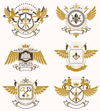 Tasarım öğeleri ile oluşturulmuş vektör retro vintage insignias kümesi tarihlerde Ortaçağ kaleleri, Tophane, vahşi hayvanlar, İmparatorluk kron