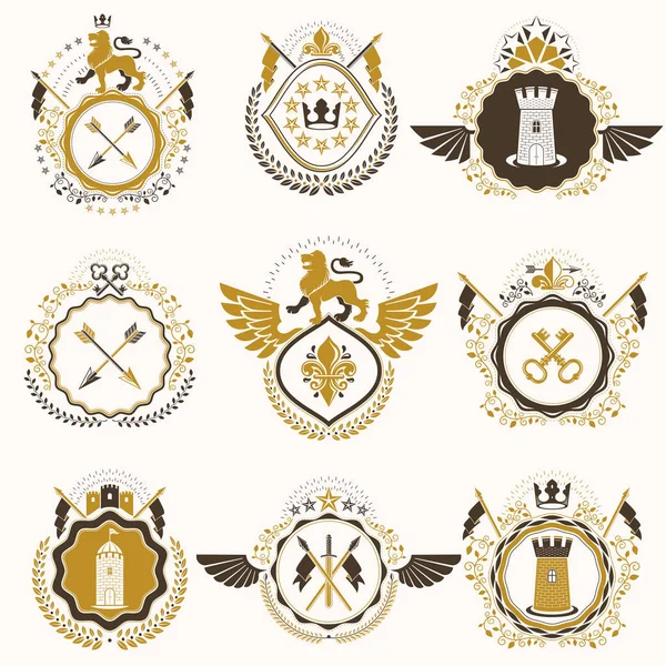 ベクトル紋章装飾的な紋章付き外衣ビンテージ デザイン要素 君主の王冠 五角形の星 武器庫 野生動物を使用して作成されたコレクション — ストックベクタ