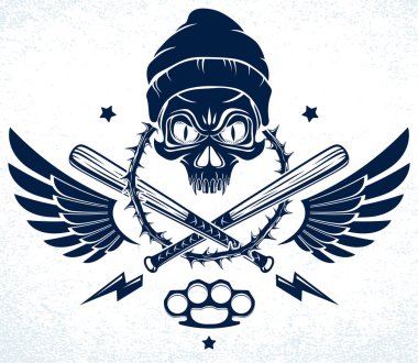 Gangster amblemi logosu veya dövmesi, agresif kafatası beyzbol sopaları ve diğer silah ve tasarım unsurları, vektör, suç kenar mahalle tarzı, gangster anarşisi veya mafya teması.