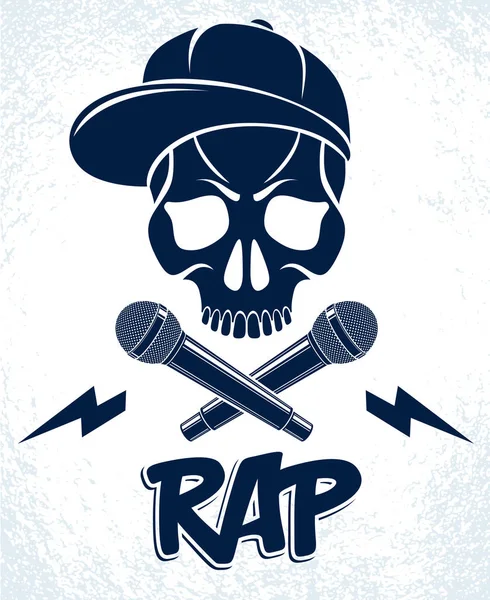 Hip Hop müzik vektör logosu veya kötü kafatası ve iki mikrofon etiketi — Stok Vektör