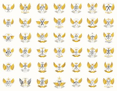 Klasik silah vektör logoları veya amblemleri, Heraldik tasarım elementleri büyük set, klasik askeri savaş cephaneliği sembolleri, antika bıçaklar..