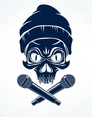 Rap müzik vektör logosu veya agresif kafatası amblemi ve kemik gibi çaprazlanmış iki mikrofon, Hip Hop kafiye festivali konseri veya gece kulübü parti etiketi, tişört baskısı.