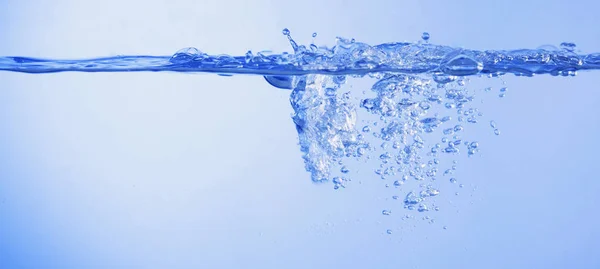 Abstracte Helderblauwe Water Splash Met Bubbels — Stockfoto