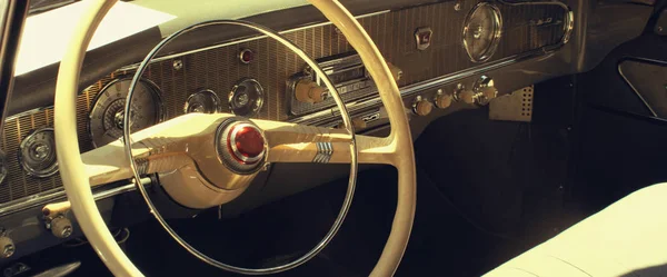 Interior del coche retro (fragmento ) — Foto de Stock