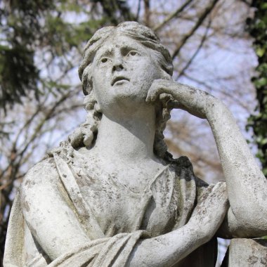 Afrodit (Venüs, Roma mitolojisinde, Yunan mitolojisinde aşk tanrıçası)
