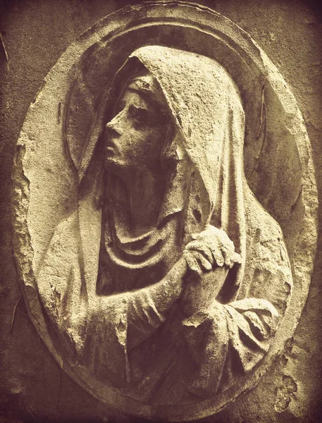 Statue Der Jungfrau Maria Als Symbol Der Liebe Und Güte — Stockfoto