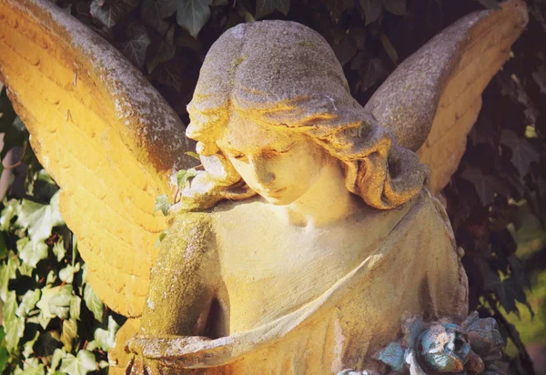 Ängel Solljus Antik Staty — Stockfoto
