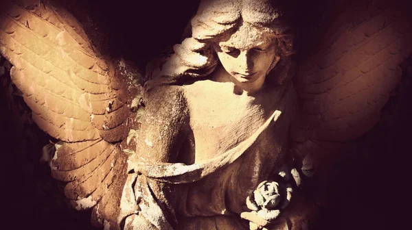 Ángel Luz Del Sol Estatua Antigua — Foto de Stock