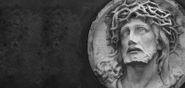 Estatua Jesucristo Sobre Fondo Piedra Gris Con Espacio Para Texto — Foto de Stock