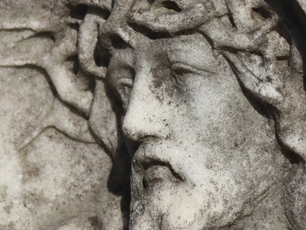 Лицо Иисуса Христа Терновый Венец Статуя — стоковое фото