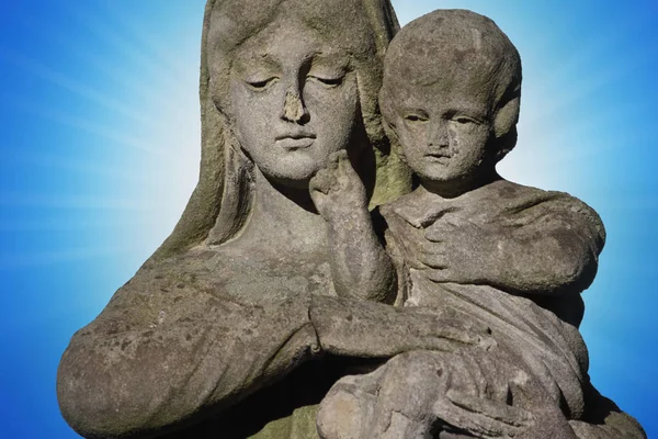 Standbeeld Van Maagd Maria Als Een Symbool Van Liefde Vriendelijkheid — Stockfoto