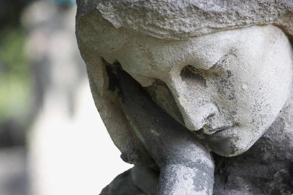 Standbeeld Van Een Vrouw Als Een Symbool Van Schoonheid Wijsheid — Stockfoto