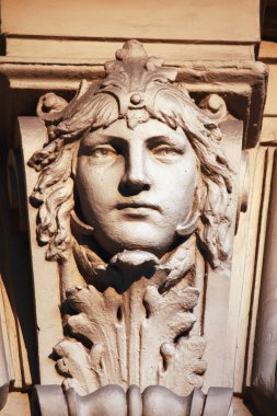 Majesteleri Kraliçe Hera'nın en büyük kızı kronos ve rei, kız kardeşim ve Zeus'un karısı olduğunu.