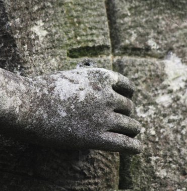 Elinde (mimari kompozisyon parçası çapraz)