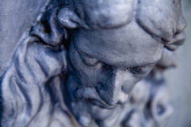 İsa Mesih'in (din, inanç, ölüm, kıyamet, sonsuzluk kavramı acı mermer antik güzel heykel)