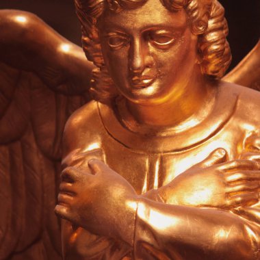 melek güneş ışığı altında (antik heykel)