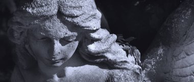 melek iyilik ve güvenlik sembolü olarak