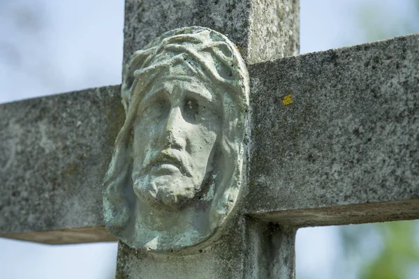 Tvář Ježíše Krista korunu z trní (socha) — Stock fotografie