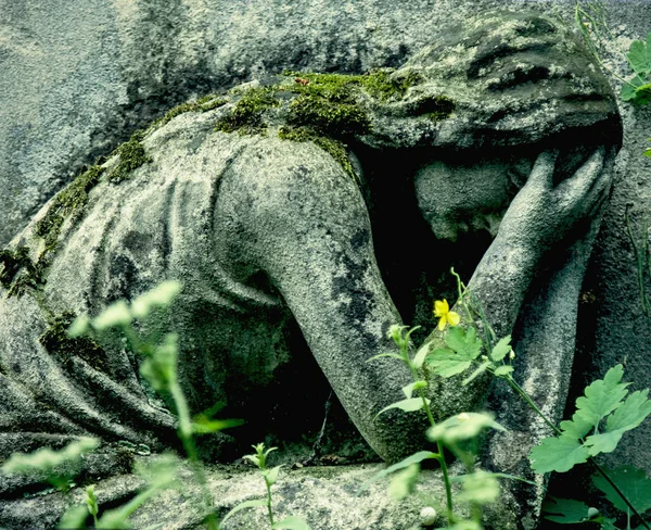 Estátua Mulher Túmulo Como Símbolo Depressão Dor Tristeza Religião Cristianismo — Fotografia de Stock