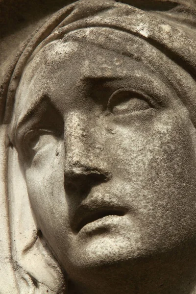 Dor Virgem Maria Fragmento Estátua Estátua Antiga — Fotografia de Stock