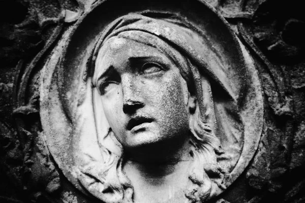 Statua Della Vergine Maria Statua Vintage Donna Triste Lutto Religione — Foto Stock